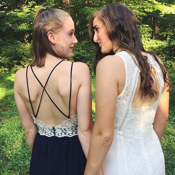 Maxi dress (left) - Picture 3 of 5